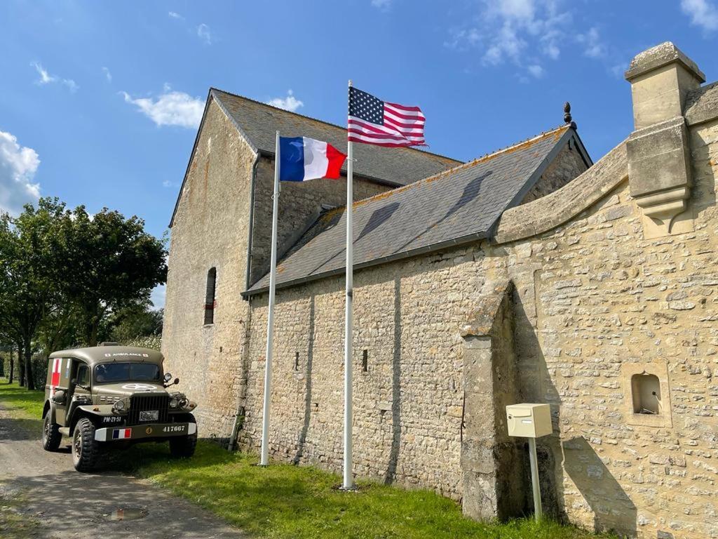 Le Clos Du Bas Courtil Guesthouse B&B Omaha Beach Osmanville Exterior foto